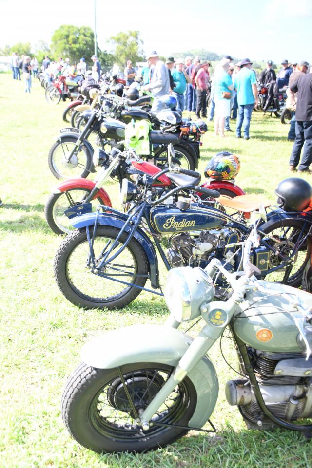 Bikes breakfast run meetup a success | The Lockyer & Somerset Independent